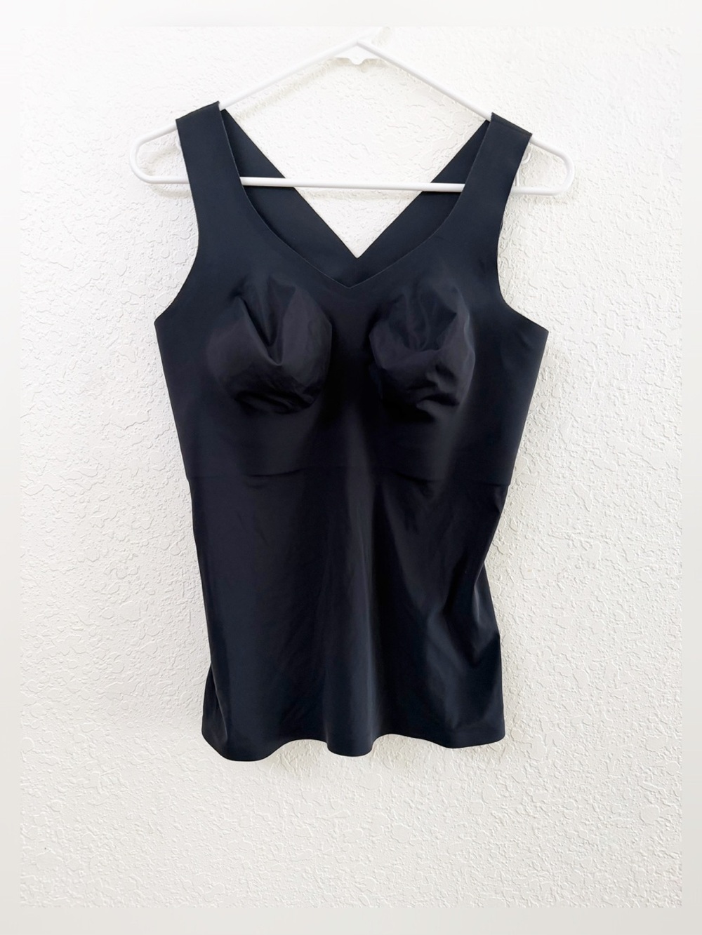 Evelyn & Bobbie Black Shapewear Tank Size Large